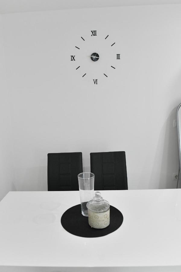 Apartman Lucia Dakovo Luaran gambar